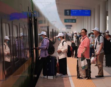 外媒：中老铁路助老挝旅游业发展