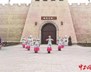 锡伯古城：民俗文化引领旅游升级
