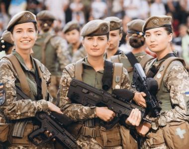 面对人力不足，乌克兰正在努力招募更多女性加入军队