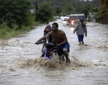 多米尼加暴雨灾害已致21人死亡，超1.3万人被迫转移