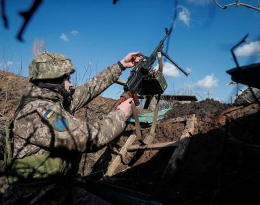 俄军攻势再度加强，乌元首感人发言，但方向错了，只会毁掉乌克兰