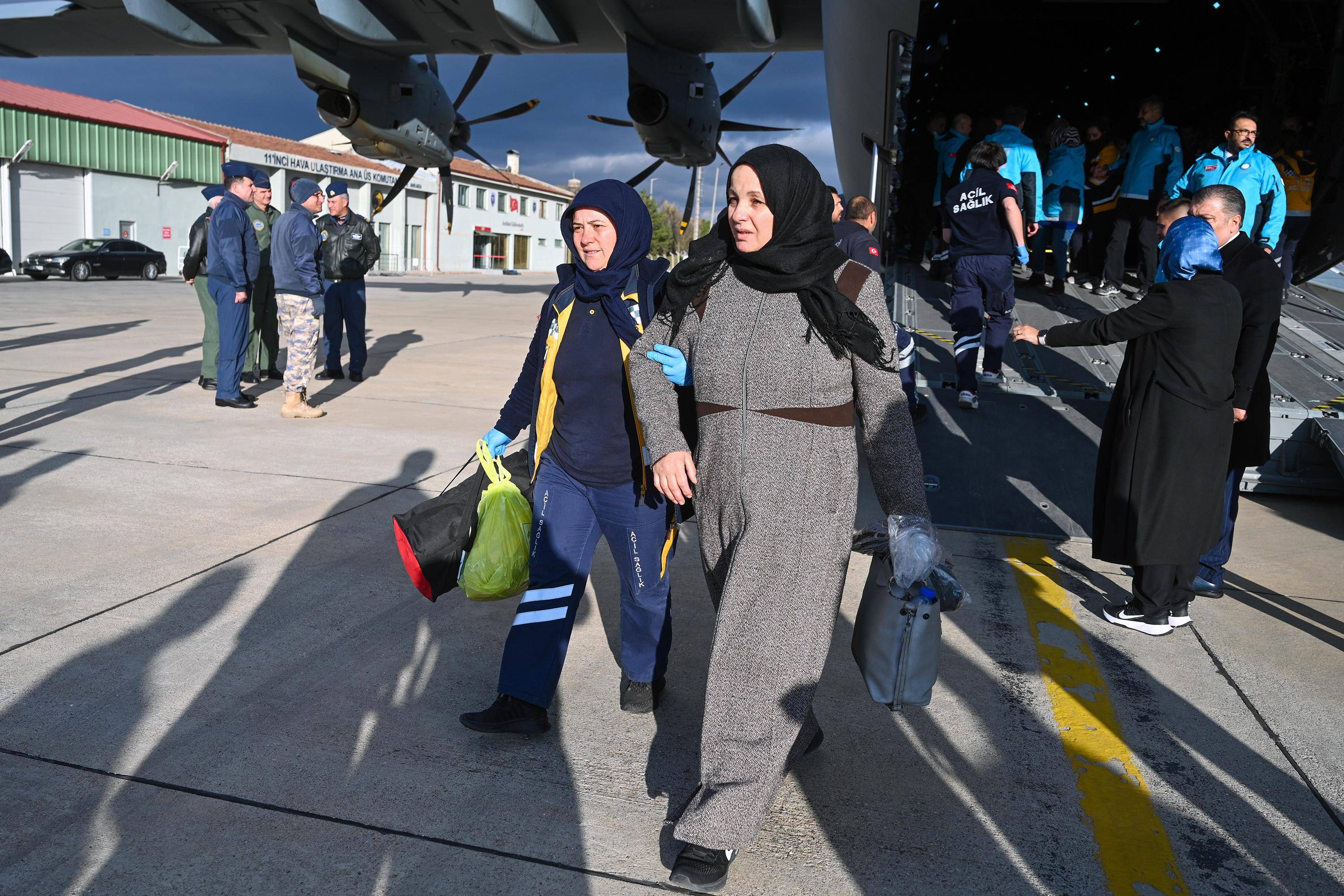（国际）第二批来自加沙的病患赴土耳其接受治疗